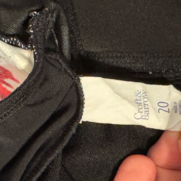 Croft & Barrow Floral Black Swimdress Size 20 - Picture 7 of 7